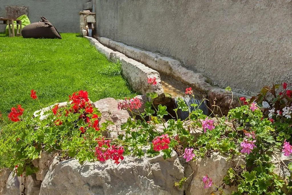 Apartment Il Frantoio A Lago Malcesine